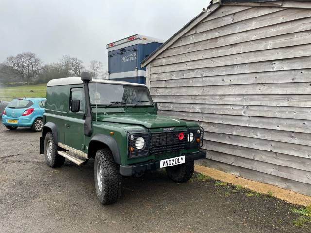 2002 Land Rover Defender 2.5 Hard Top Td5