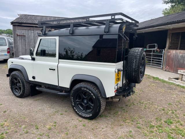 2006 Land Rover Defender 2.5 Hard Top Td5