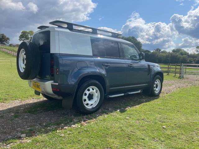 2021 Land Rover Defender 110 3.0 D250 Hard Top SE Auto