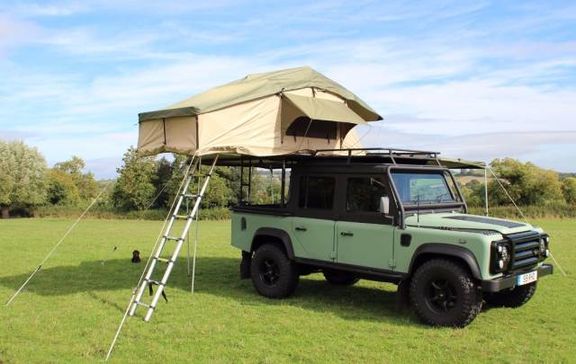 2003 Land Rover Defender 2.5 XS Double Cab PickUp Td5